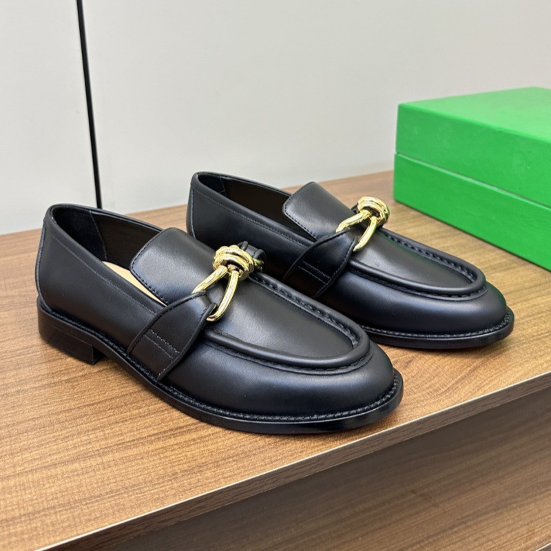 รองเท้าโลฟเฟอร์ผู้หญิงแบบใหม่ป - Men'S Shoes Hey Dude บทวิจารณ์และราคา