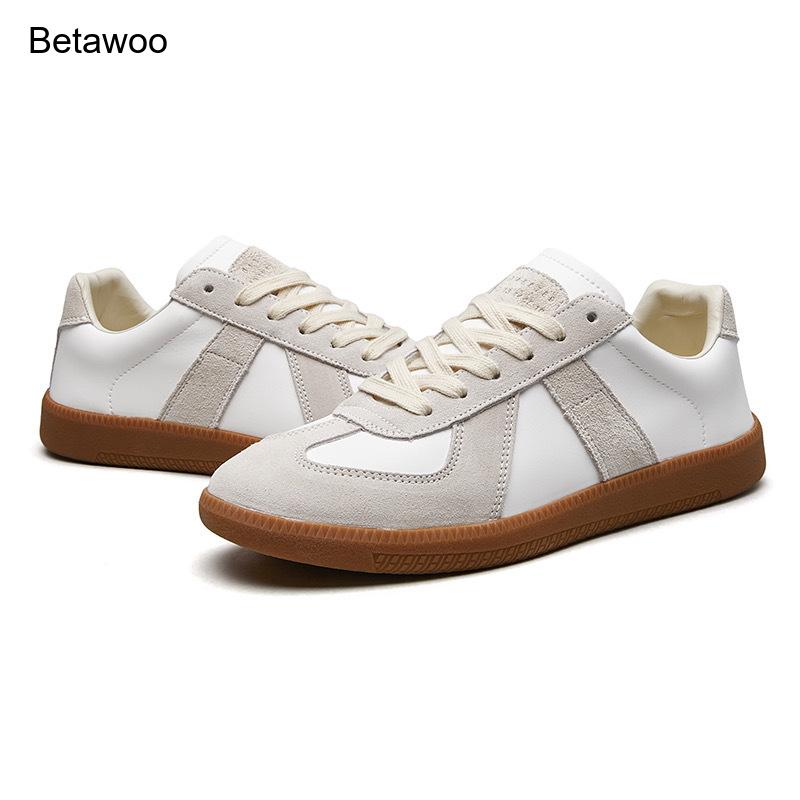 รองเท้าผ้าใบลำลองหนังกลับสไตล์ - Men'S Shoes Hey Dude บทวิจารณ์และราคา