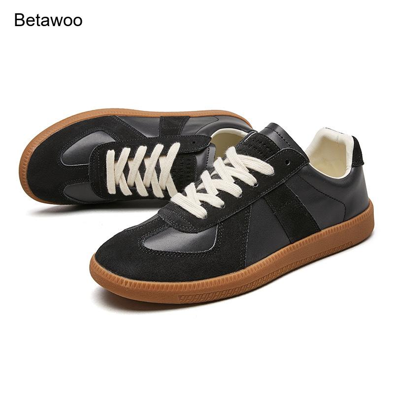 รองเท้าผ้าใบลำลองหนังกลับสไตล์ - Men'S Shoes Hey Dude บทวิจารณ์และราคา